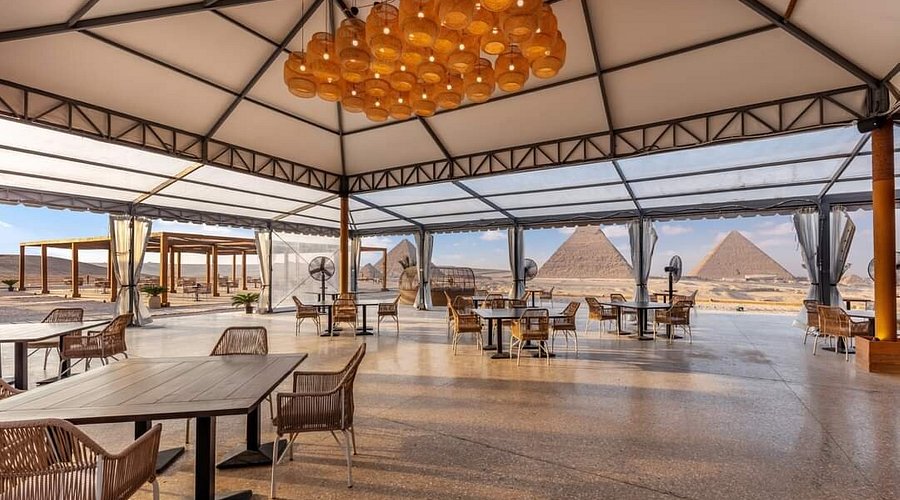 Nine Pyramids Lounge